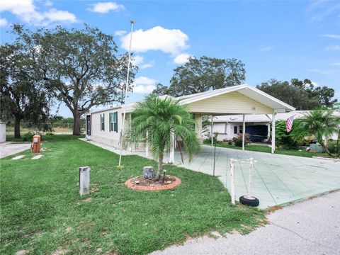 Photo of 106 Saddlebag Trail, Lake Wales, FL 33898 (MLS # K4903089)