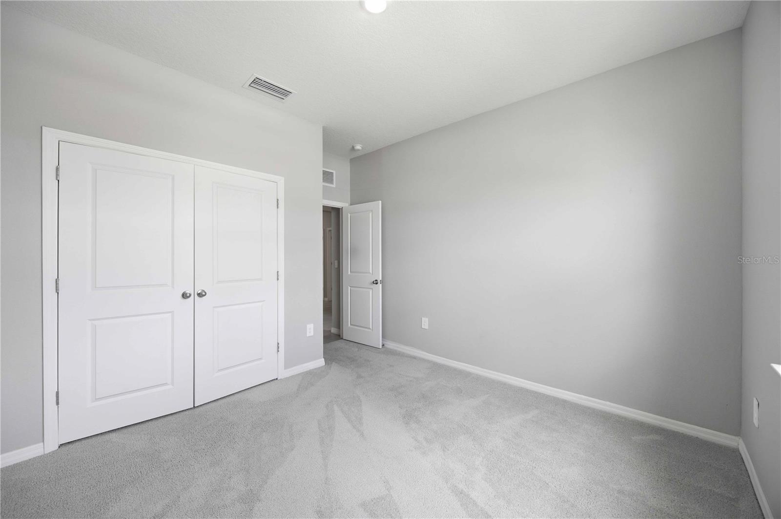 PROMENADE ESTATES ON PALMER RANCH - Residential