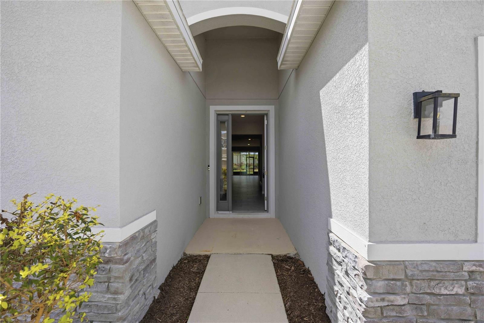 PROMENADE ESTATES ON PALMER RANCH - Residential