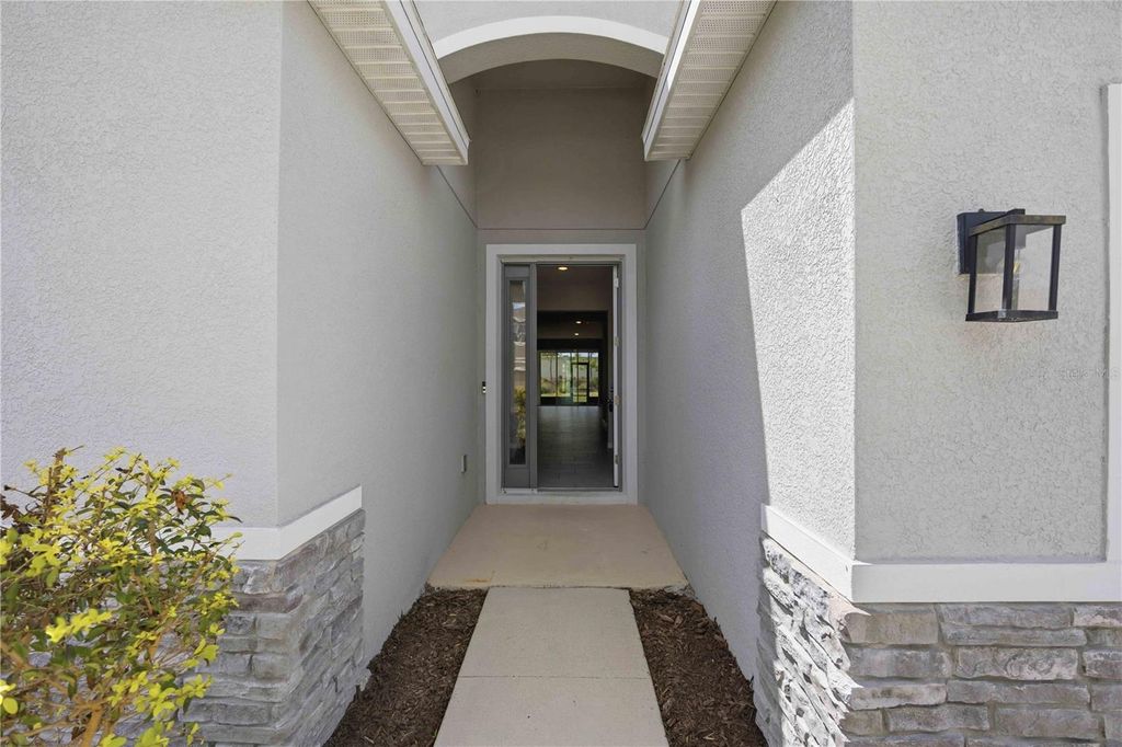 Photo of 5719 Woodland Sage Drive, Sarasota, FL 34238 (MLS # A4688454)