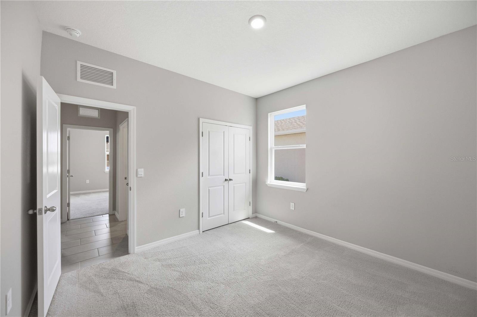 PROMENADE ESTATES ON PALMER RANCH - Residential