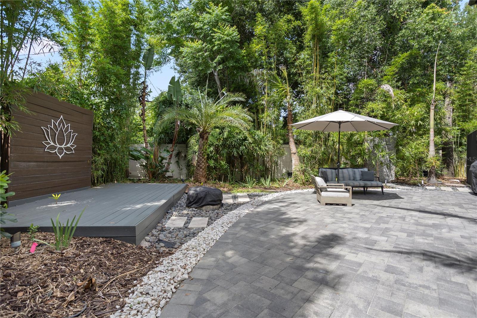 2032 KIMBRACE PLACE