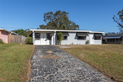 A home in LARGO