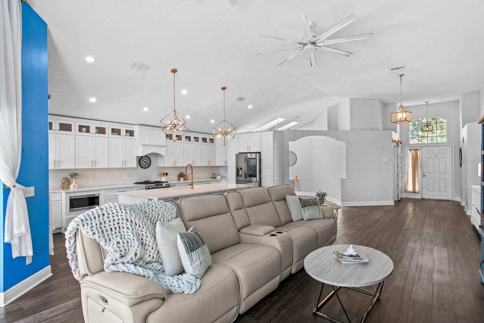 PROVIDENCE LAKES PRCL MF PHA - Residential