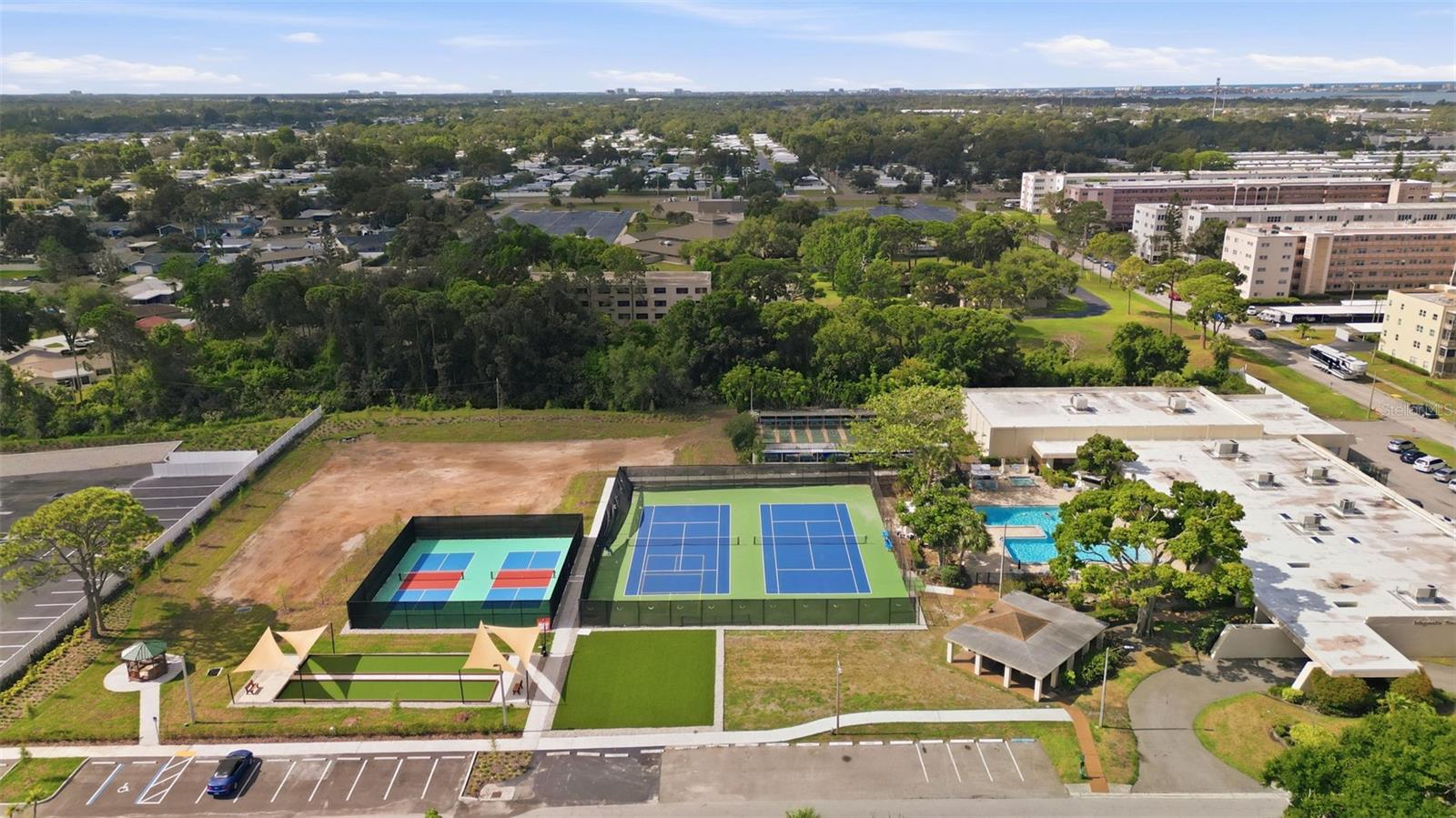 TERRACE PARK OF FIVE TOWNS - Residential