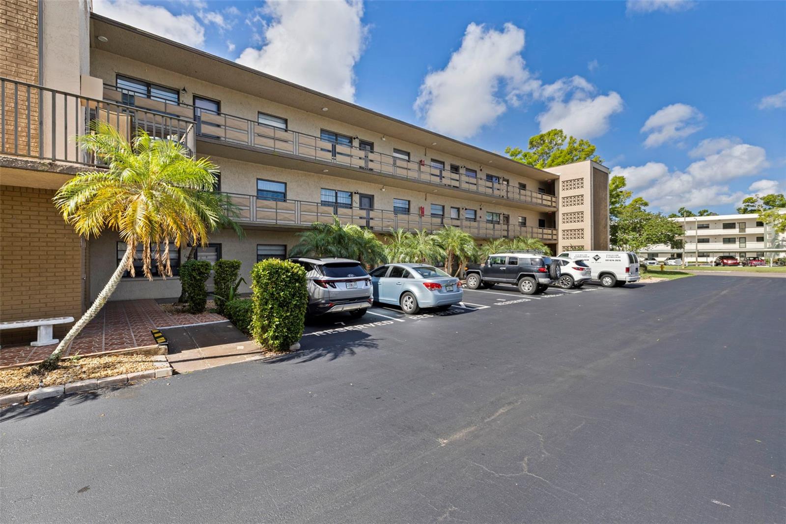 TERRACE PARK OF FIVE TOWNS - Residential