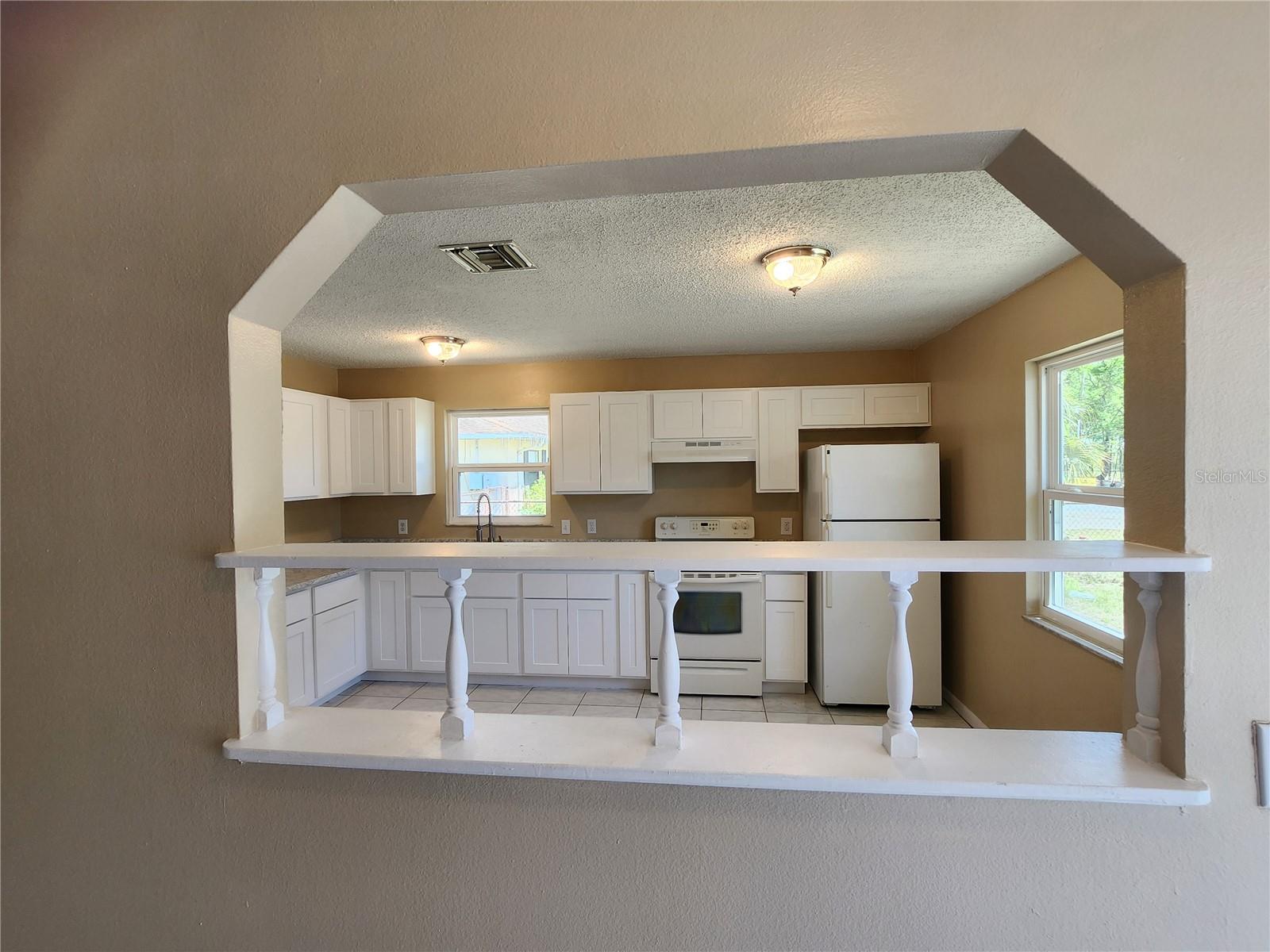 CENTURY ESTS - Residential Lease