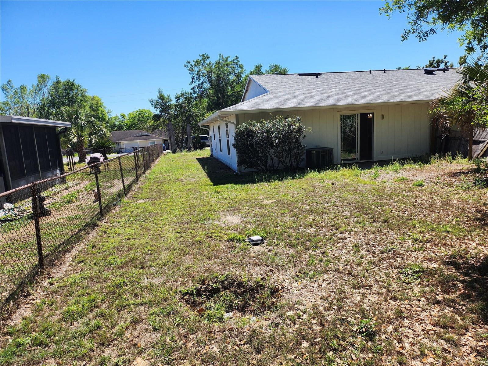 CENTURY ESTS - Residential Lease