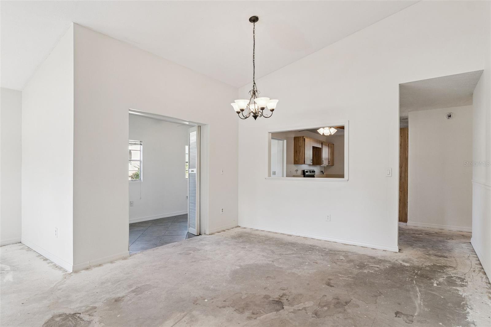 COUNTRY LANE - Residential