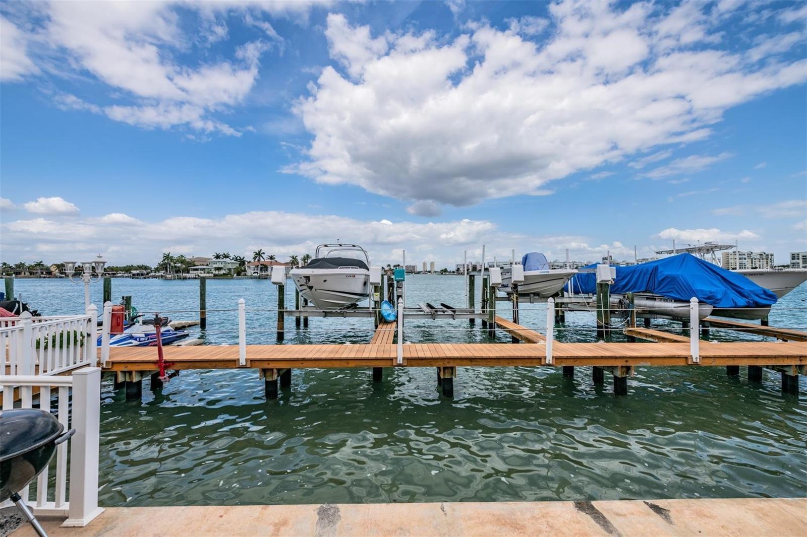 BOCA SHORES CONDO - Residential