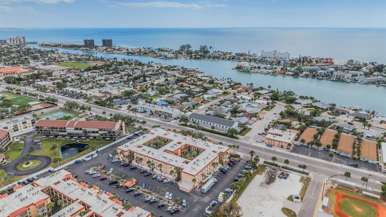 BOCA SHORES CONDO - Residential