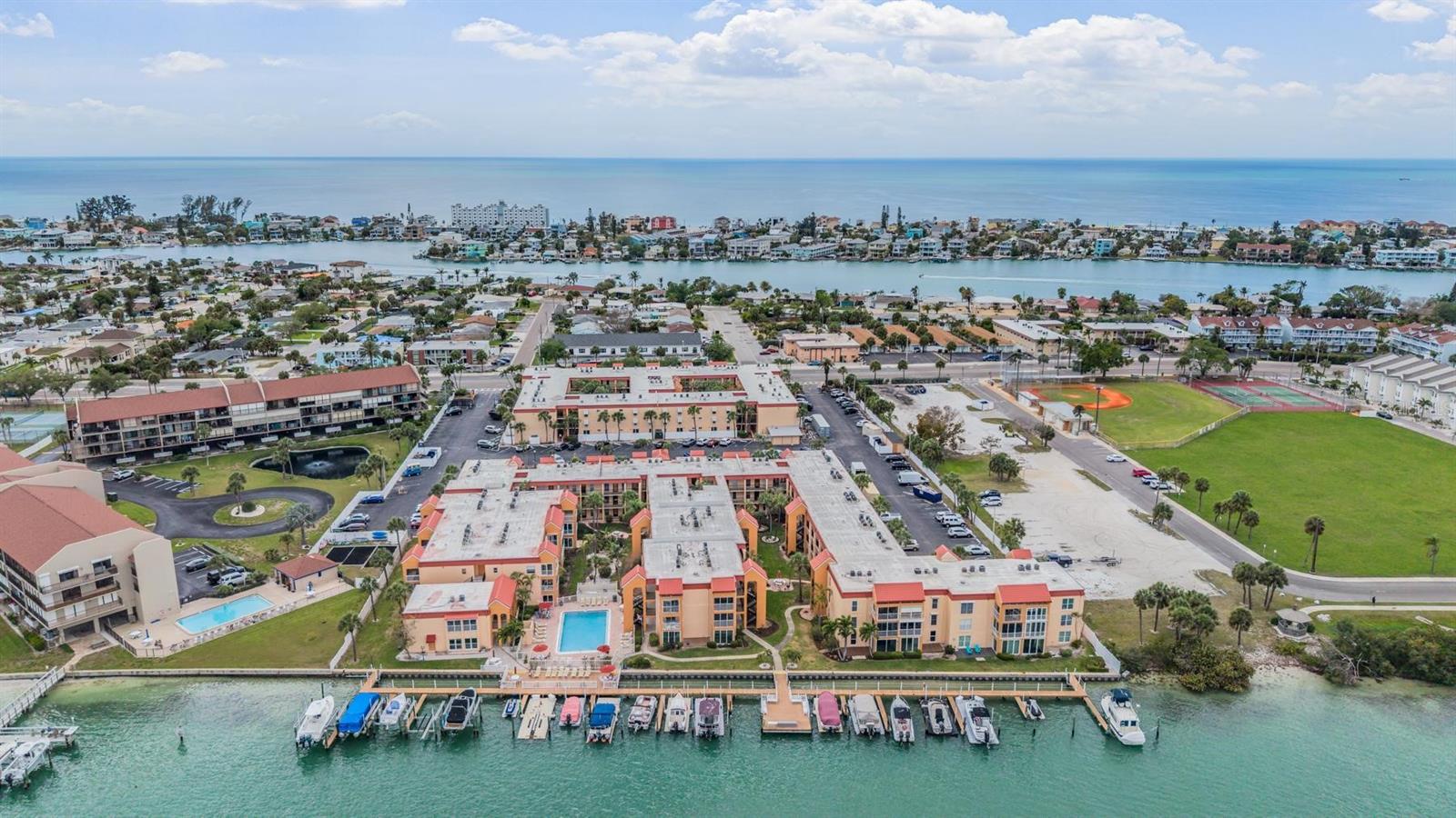 BOCA SHORES CONDO - Residential