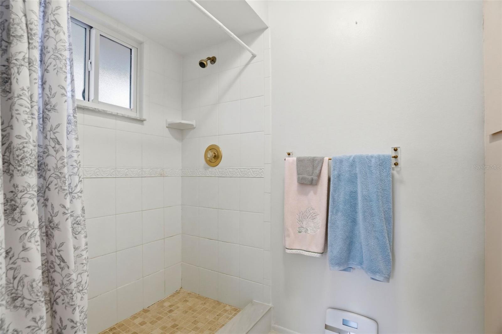 CRYSTAL BEACH REV - Residential
