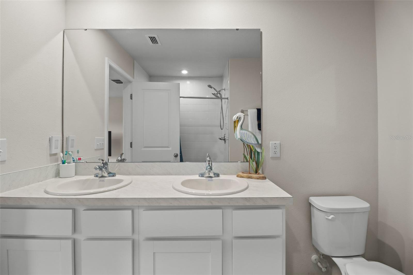 ANCLOTE SQUARE - Residential