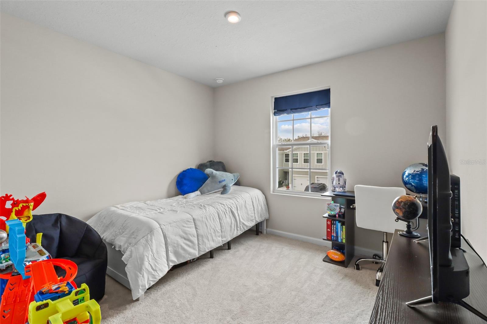 ANCLOTE SQUARE - Residential