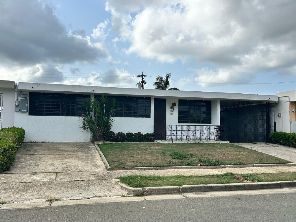 Photo of 24 Calle Neptuno, Extenciã“n El Verde, Caguas, PR 00725 (MLS # PR9123897)