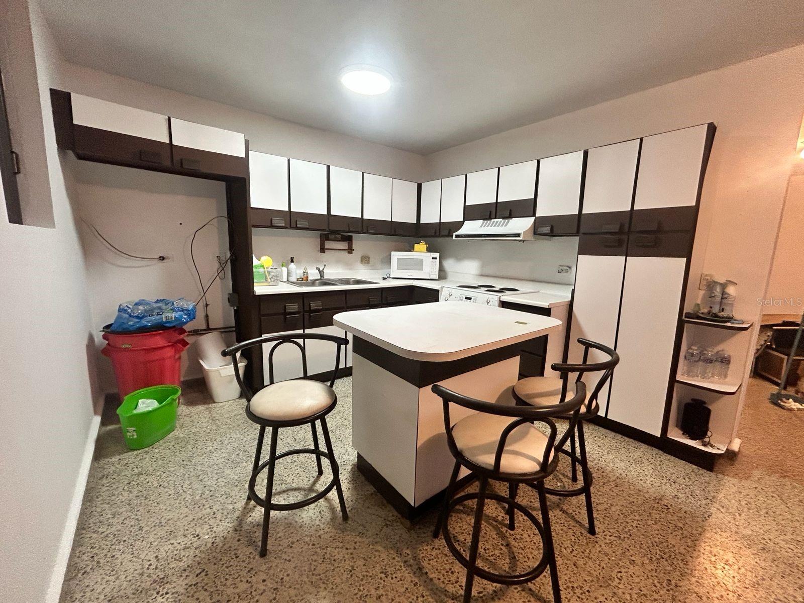 Lot 24, Blq. 13 CALLE NEPTUNO, EXTENSIÓN EL VERDE