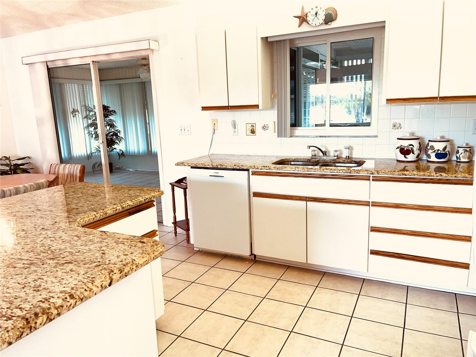 SPRUCE CREEK SOUTH - Residential
