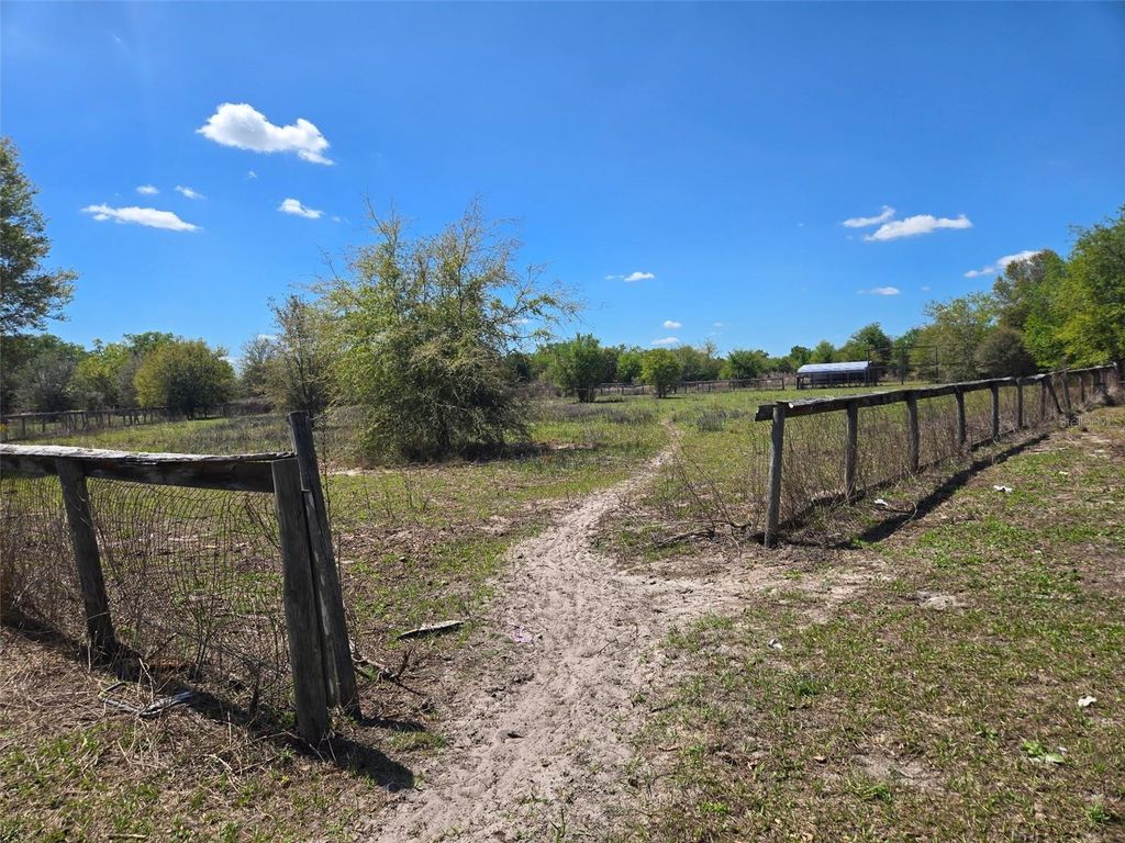 Photo of 70 Highway NW, Arcadia, FL 34266 (MLS # C7523757)