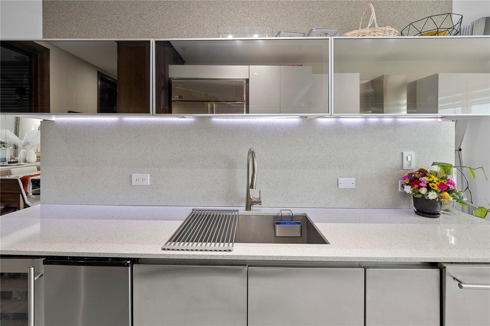 CAPITOLIO PLAZA - Residential