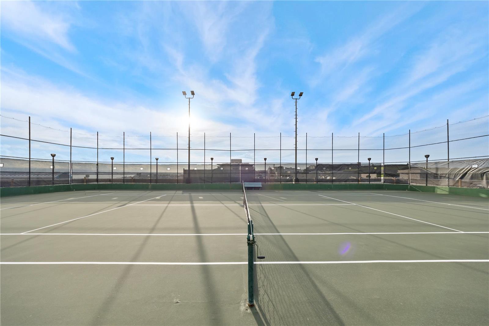 CAPITOLIO PLAZA - Residential