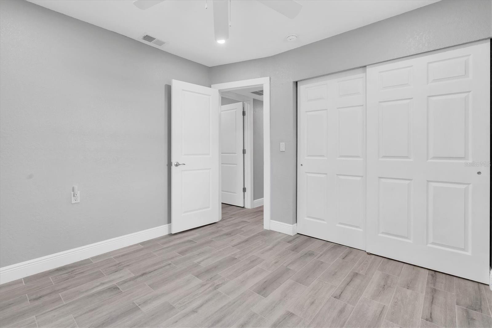 SHORE ACRES BAYOU GRANDE SEC - Residential