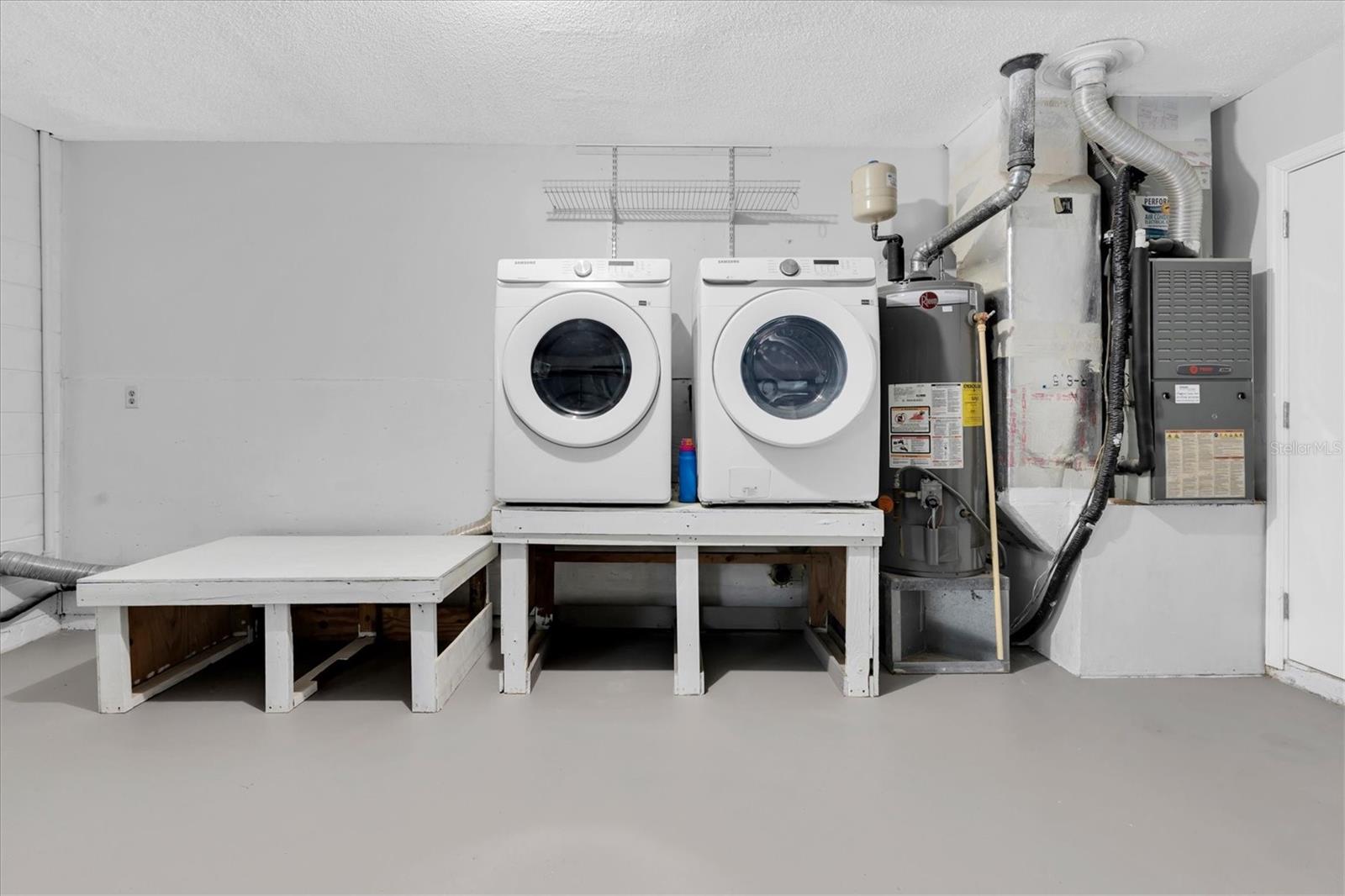 SHORE ACRES BAYOU GRANDE SEC - Residential