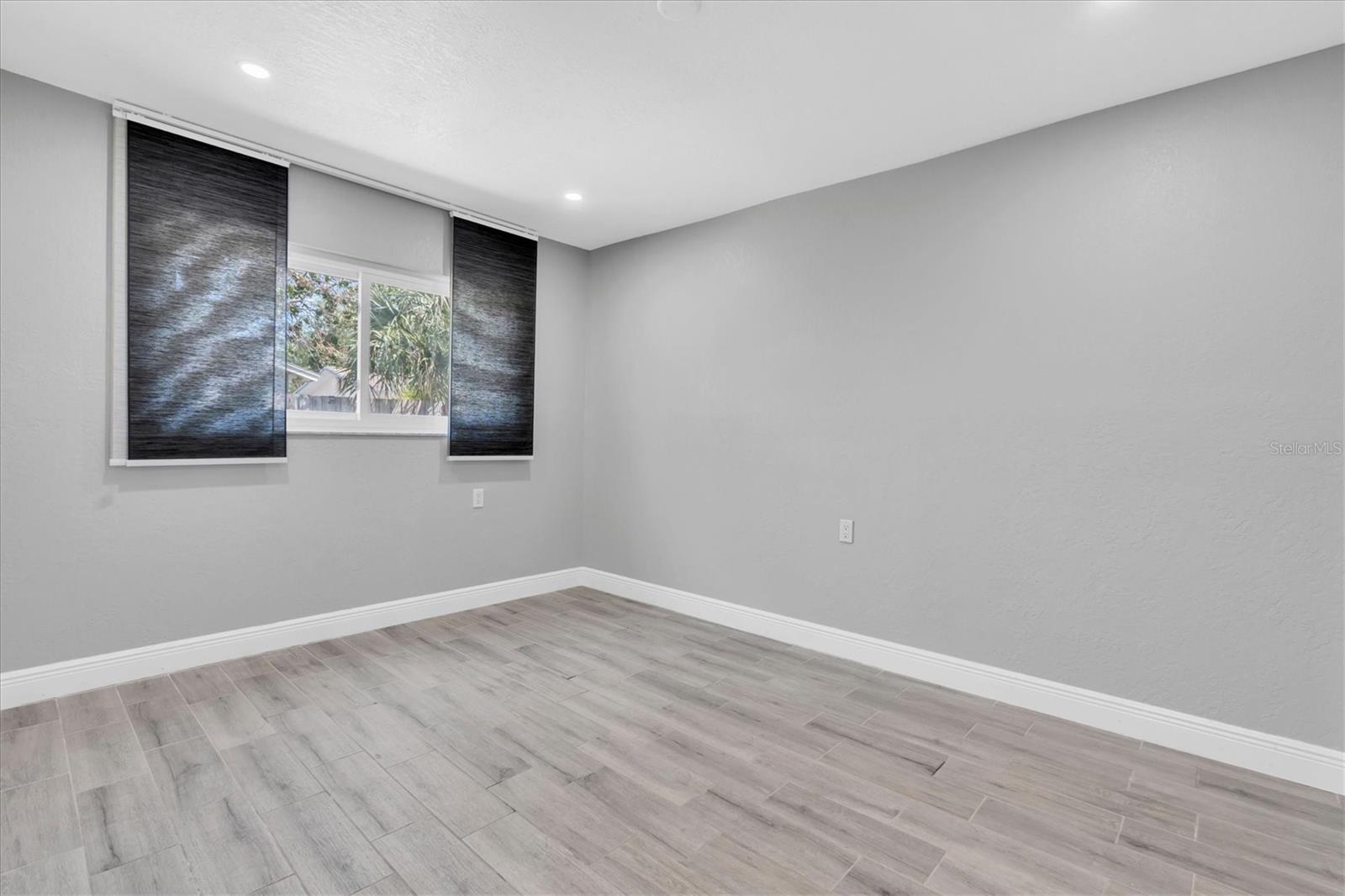 SHORE ACRES BAYOU GRANDE SEC - Residential