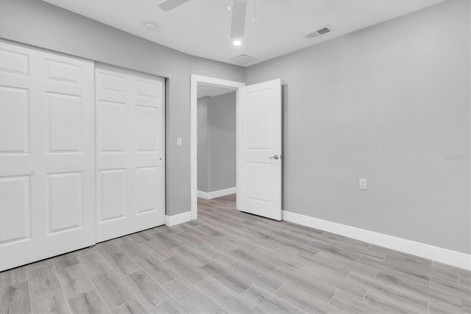 SHORE ACRES BAYOU GRANDE SEC - Residential