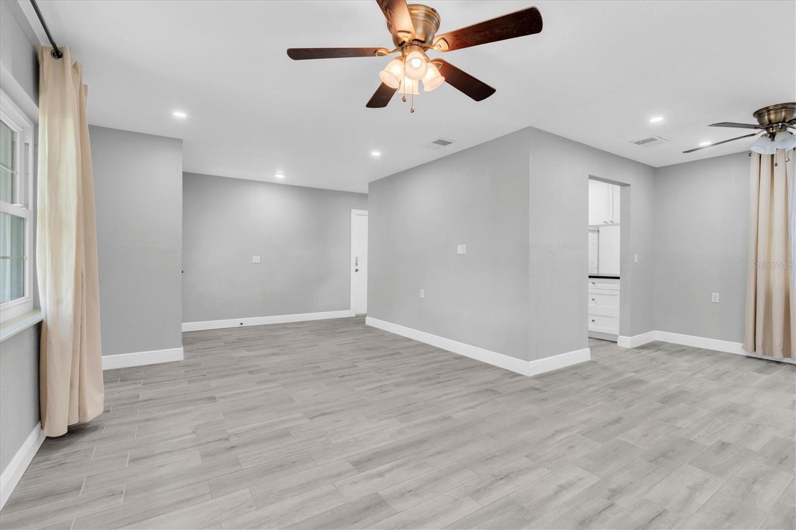 SHORE ACRES BAYOU GRANDE SEC - Residential