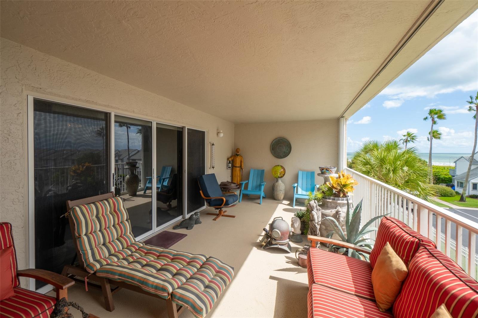 SHOREWOOD CONDO PH 05 - Residential