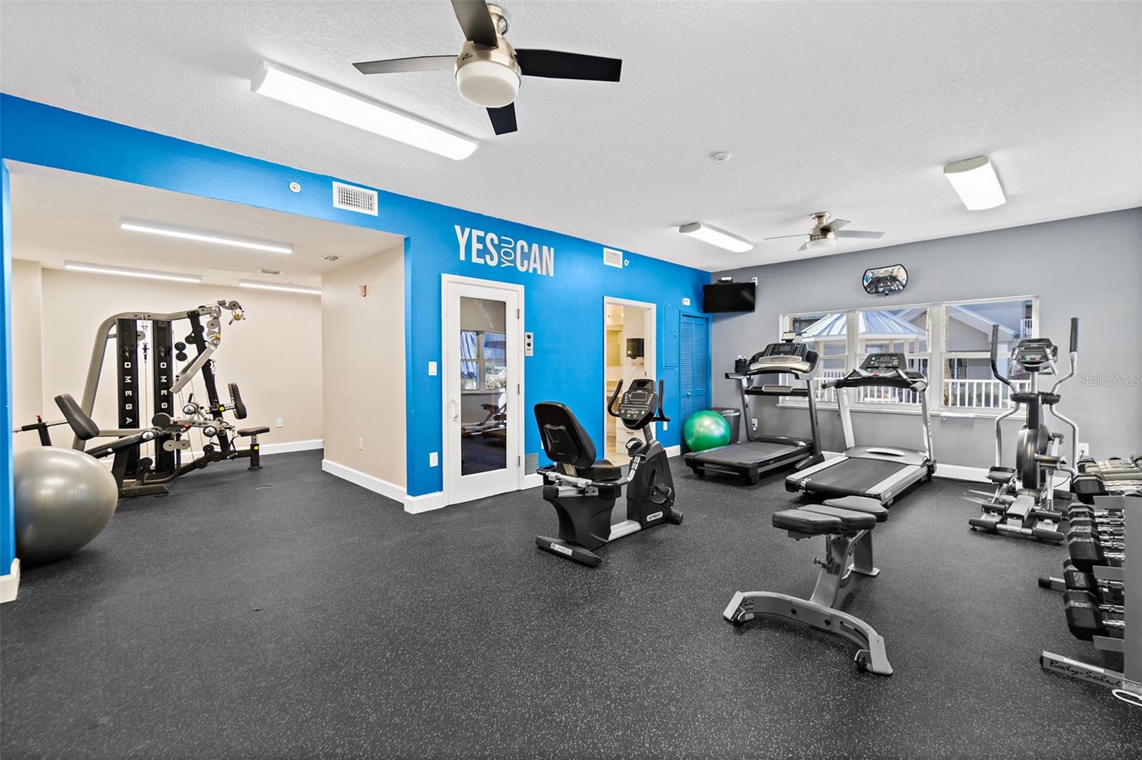 SHOREWOOD CONDO PH 05 - Residential