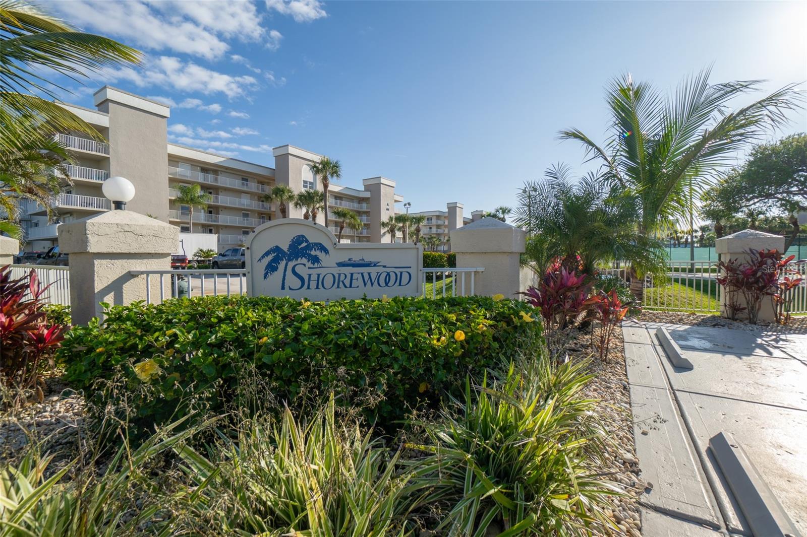 SHOREWOOD CONDO PH 05 - Residential