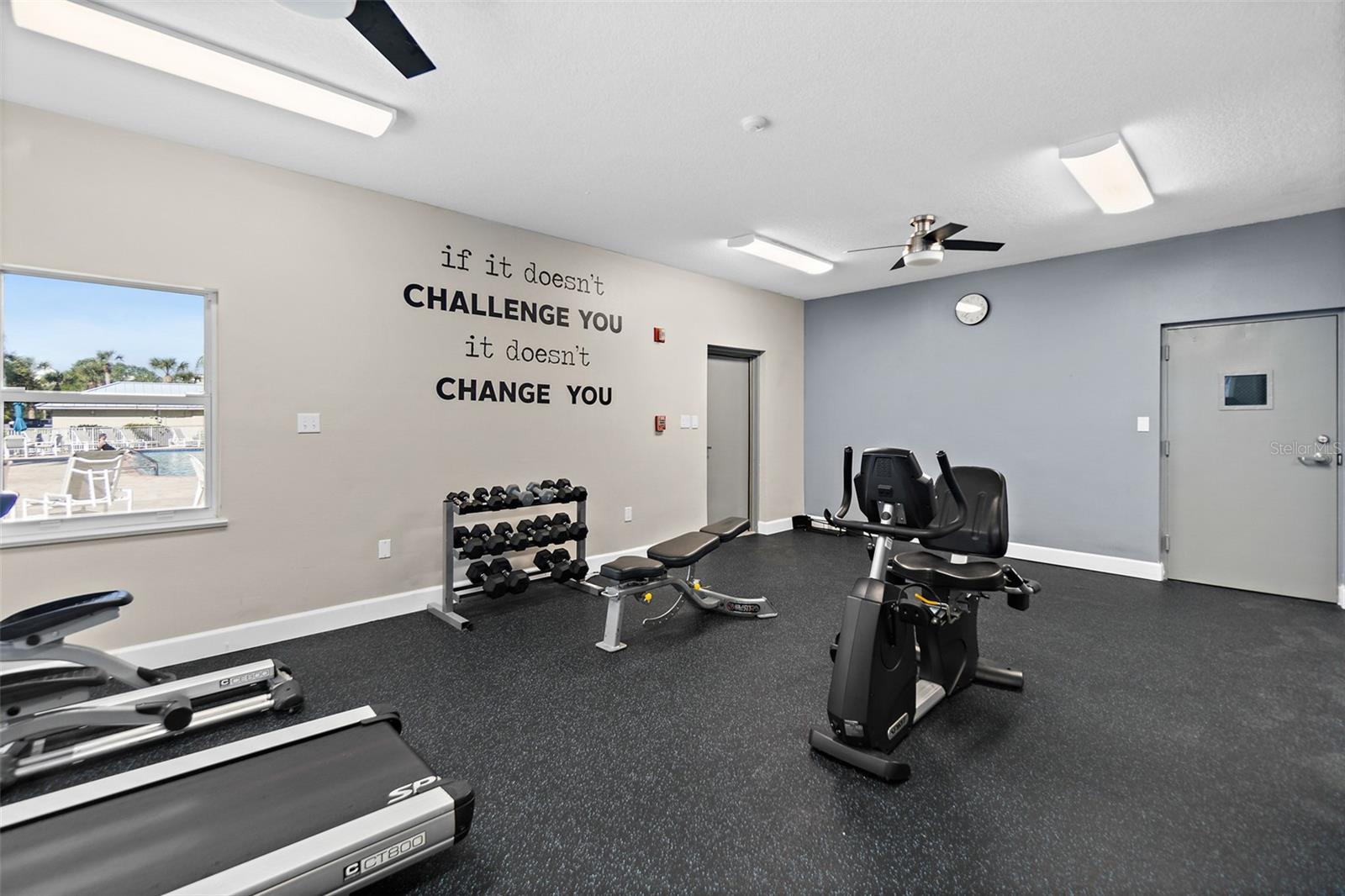 SHOREWOOD CONDO PH 05 - Residential