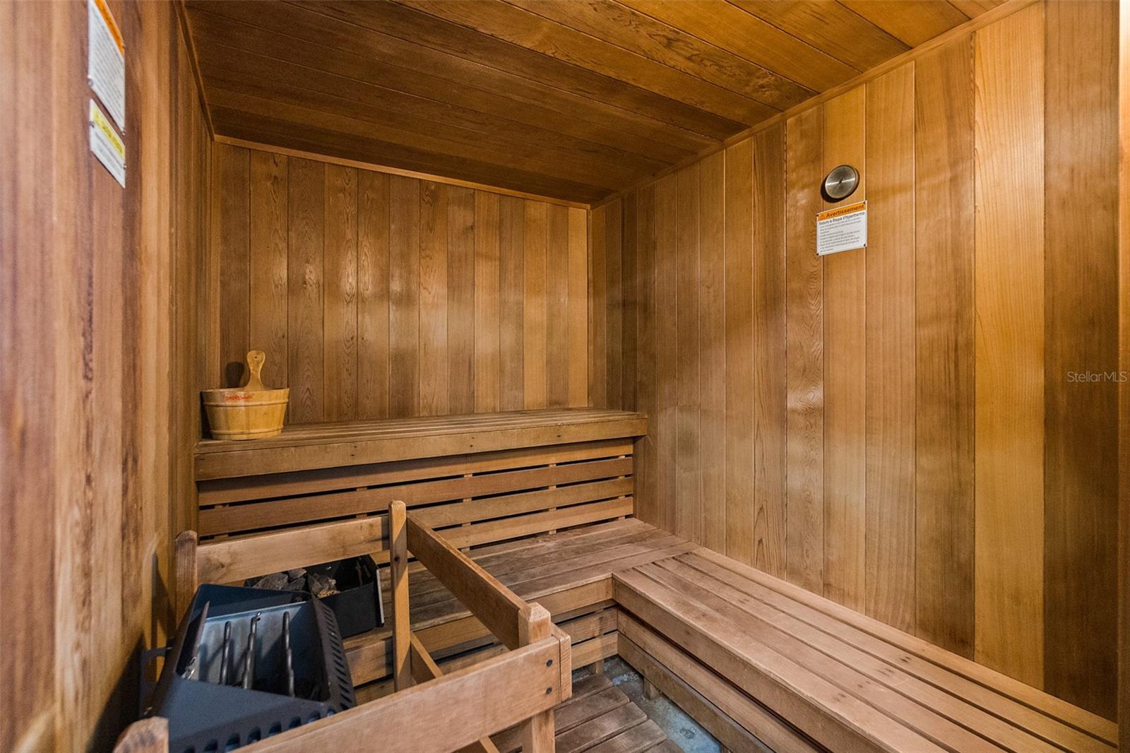 SHOREWOOD CONDO PH 05 - Residential