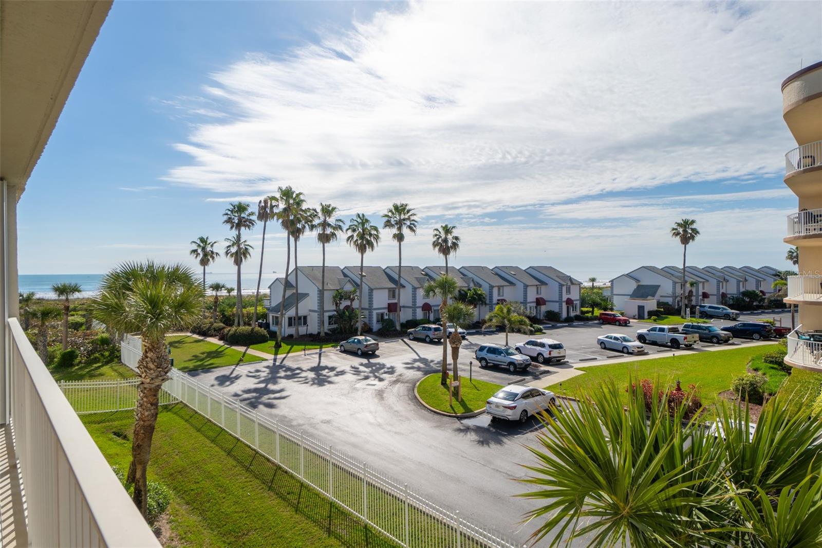 SHOREWOOD CONDO PH 05 - Residential