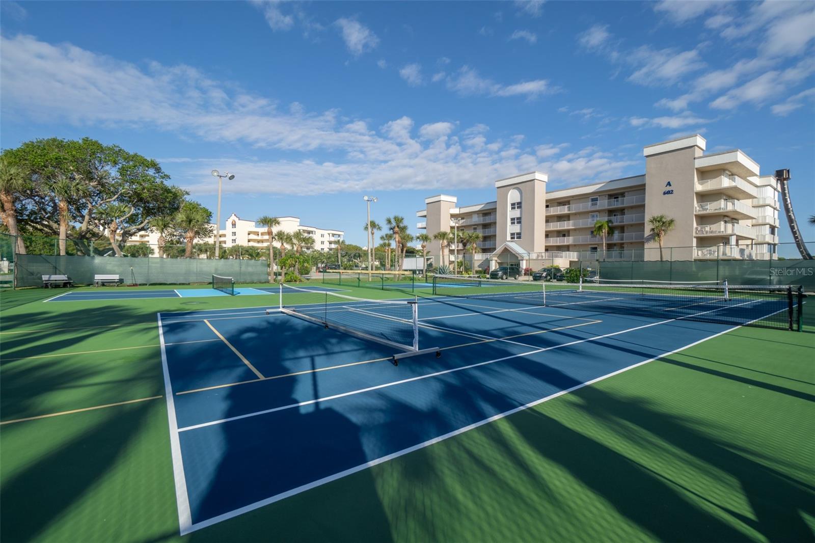 SHOREWOOD CONDO PH 05 - Residential