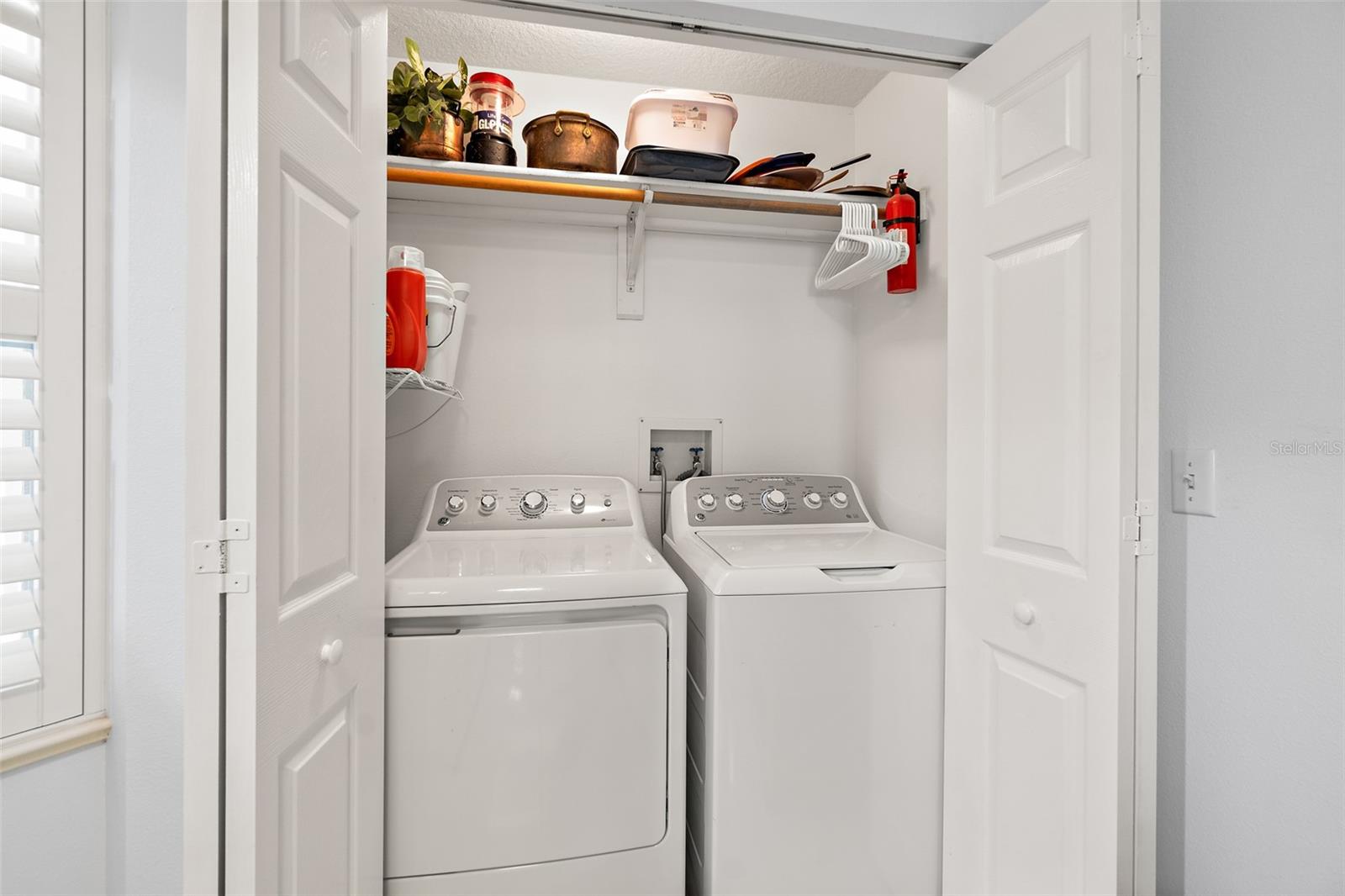 SHOREWOOD CONDO PH 05 - Residential