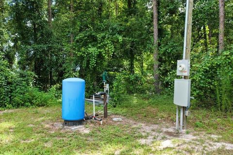 Tiny photo for 631 NW 172nd Lane, Trenton, FL 32693 (MLS # GC532597)