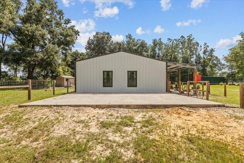 Tiny photo for 631 NW 172nd Lane, Trenton, FL 32693 (MLS # GC532597)