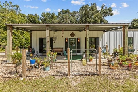 Tiny photo for 631 NW 172nd Lane, Trenton, FL 32693 (MLS # GC532597)