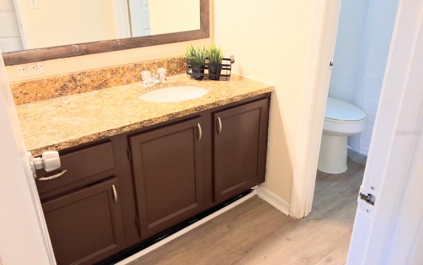 PARKVIEW VILLAGE - Residential Lease