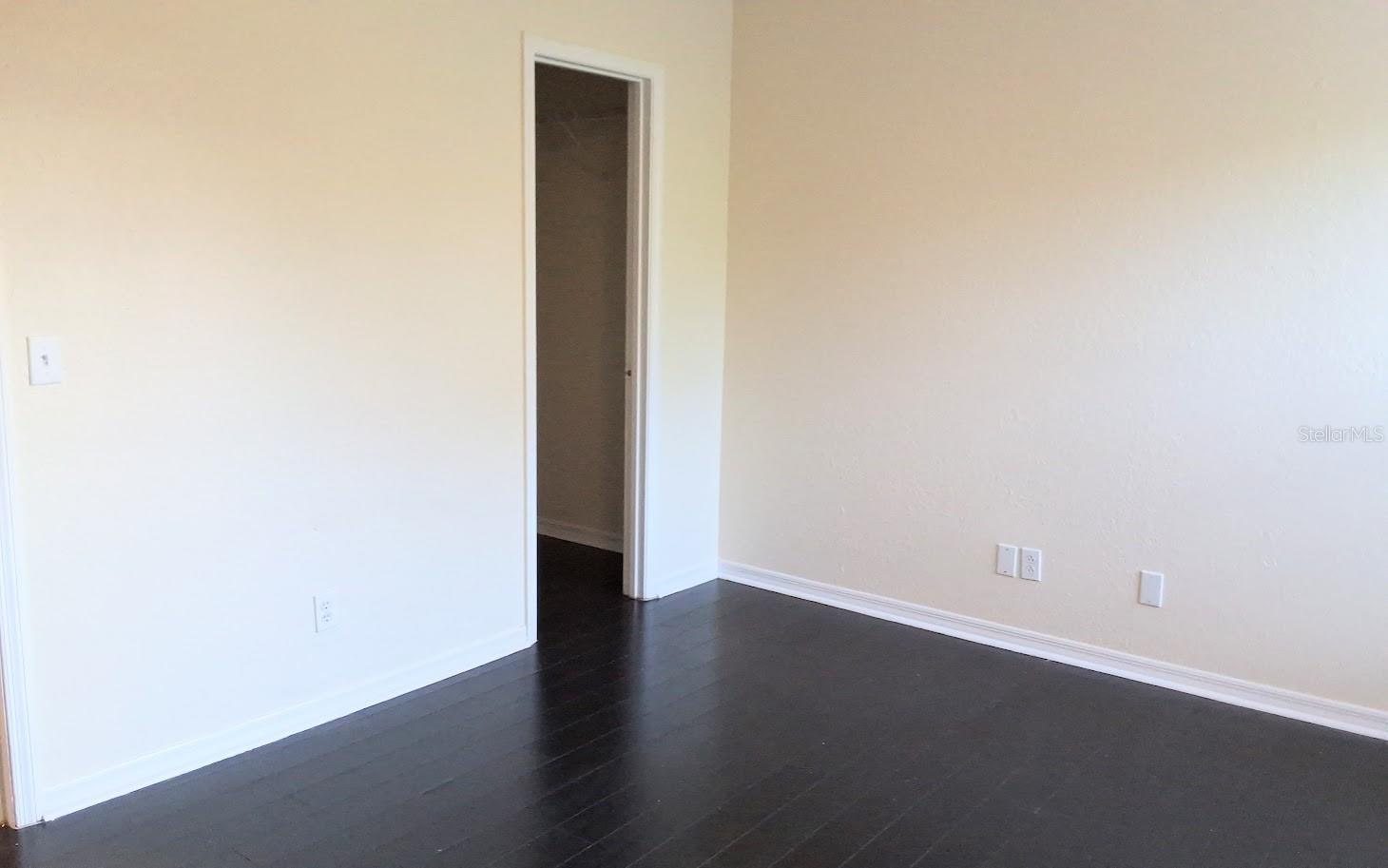 PARKVIEW VILLAGE - Residential Lease