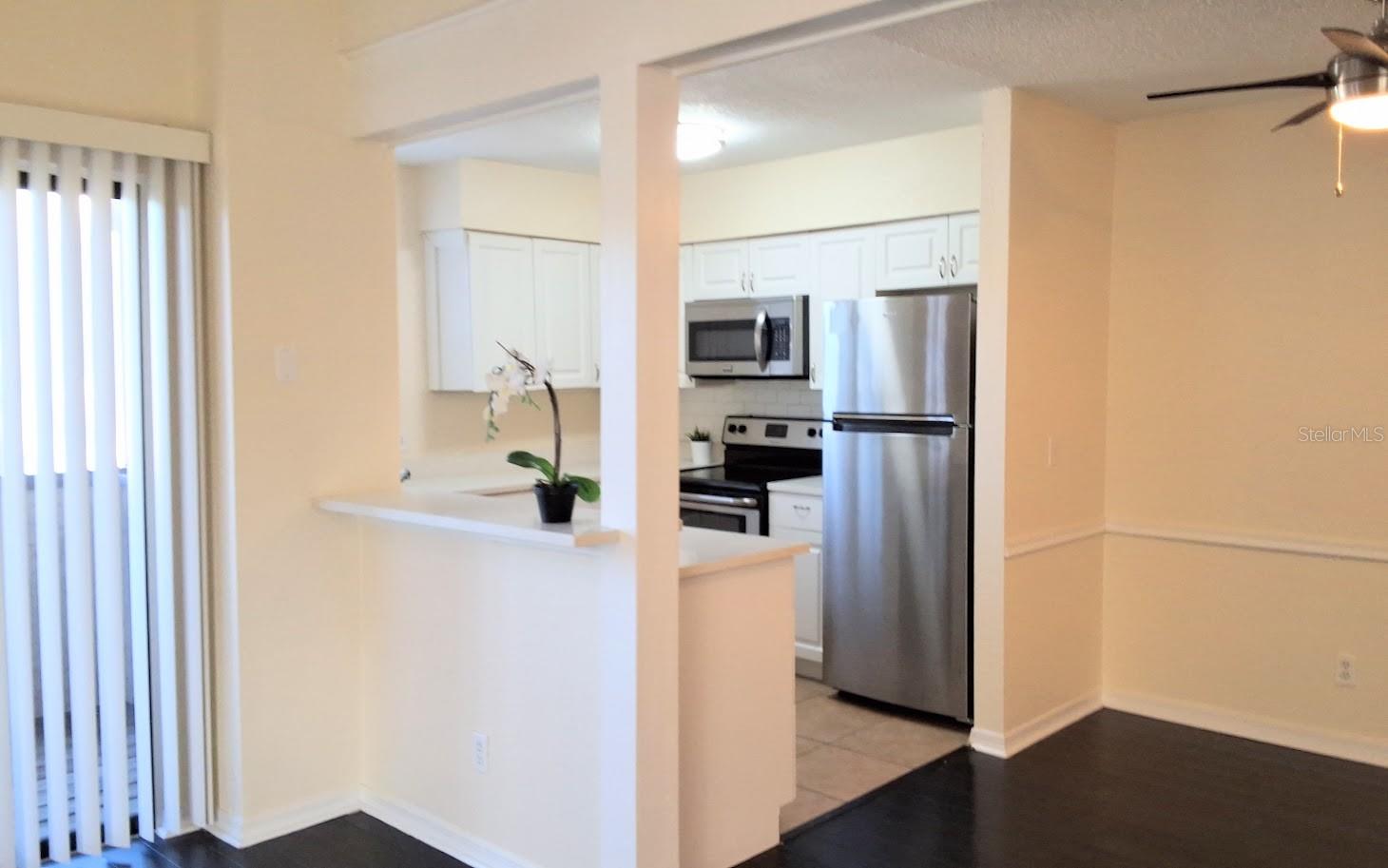 PARKVIEW VILLAGE - Residential Lease