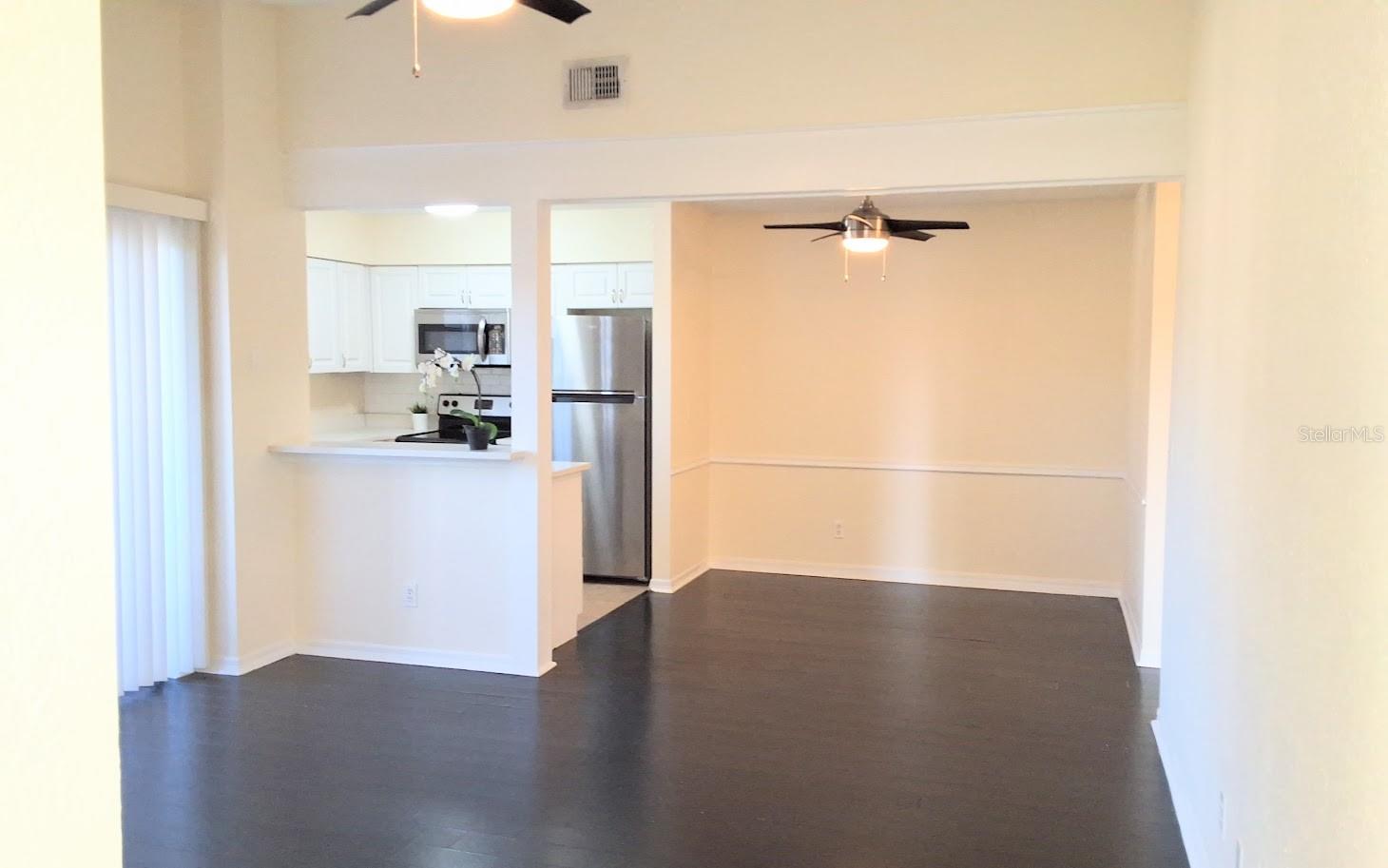 PARKVIEW VILLAGE - Residential Lease