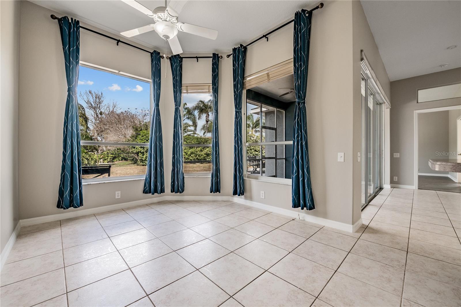 FOX WOOD PH 01 - Residential