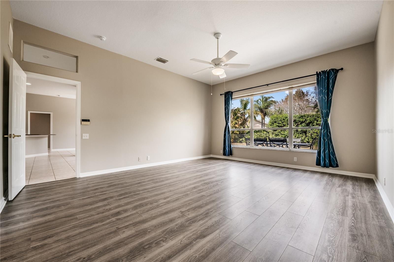 FOX WOOD PH 01 - Residential