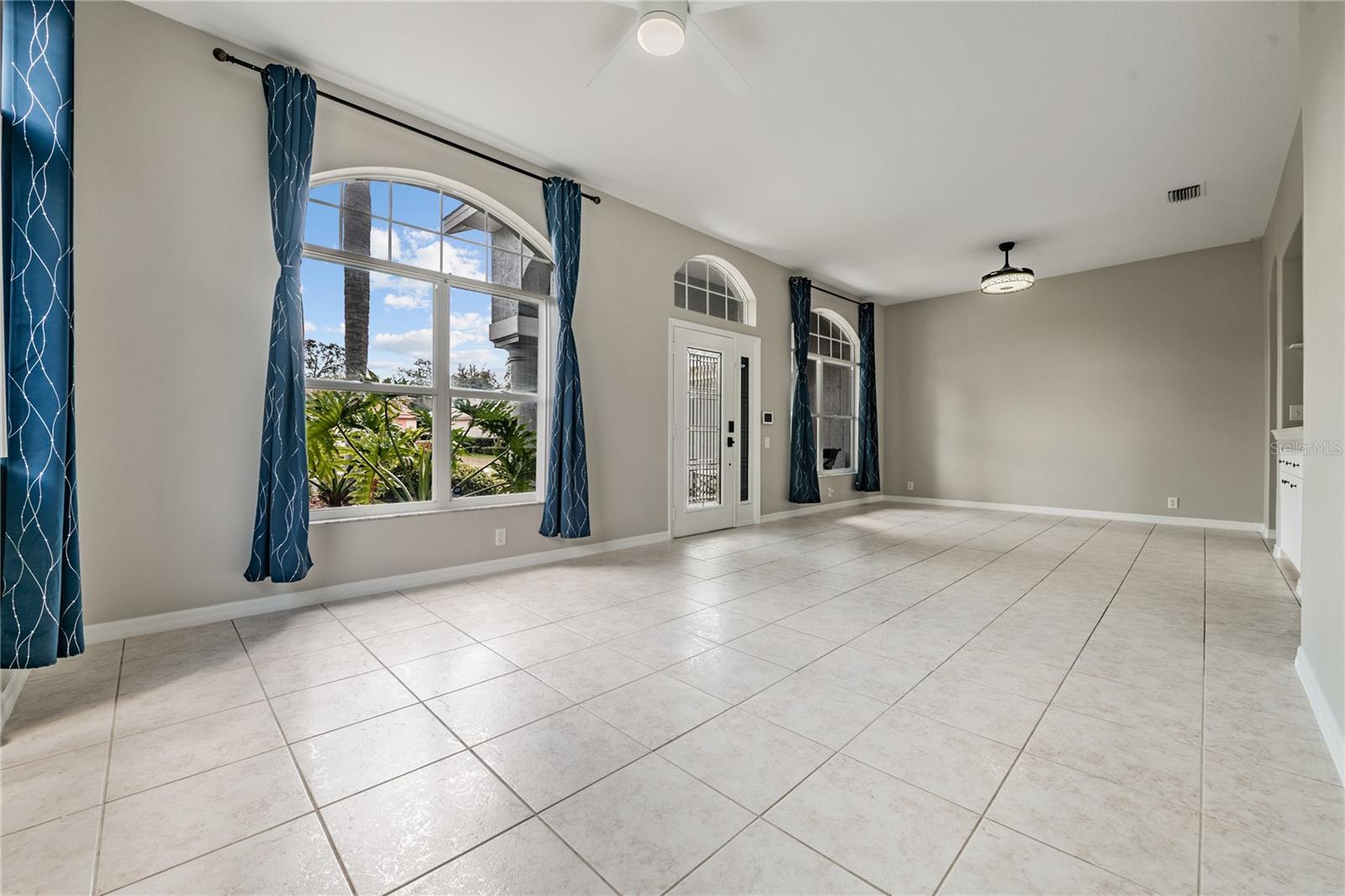 FOX WOOD PH 01 - Residential