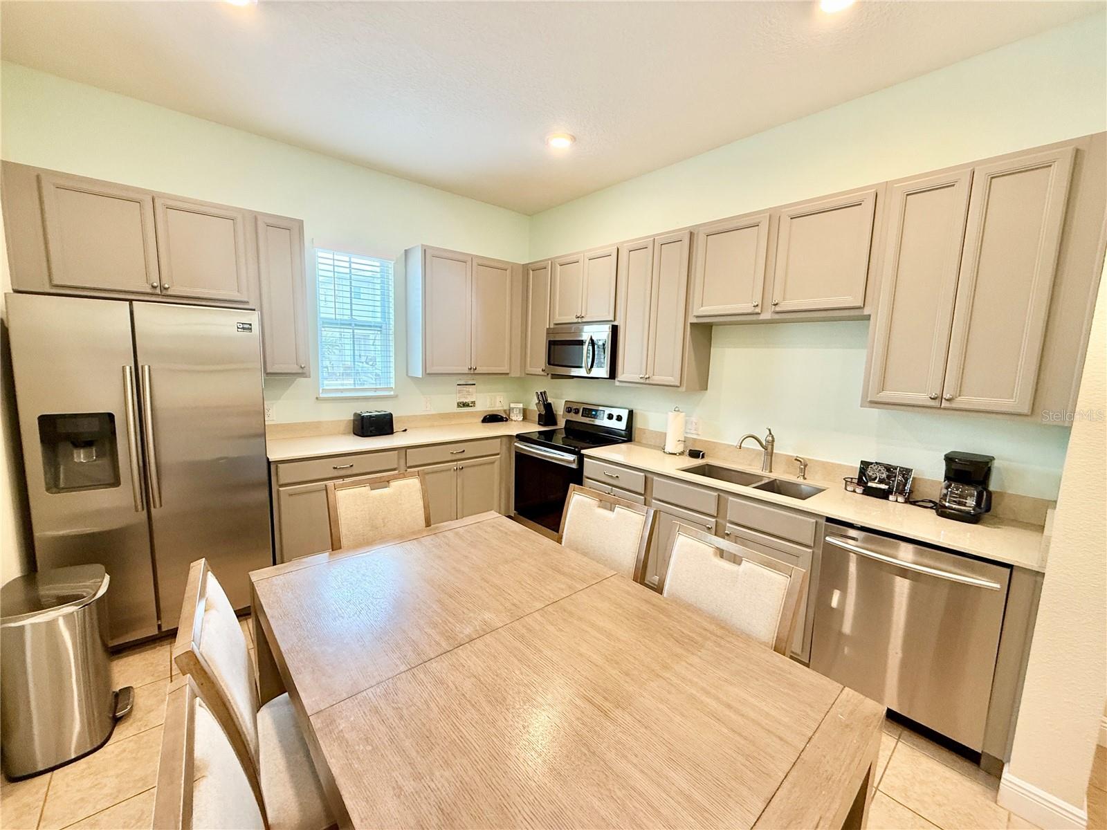 ROLLING OAKS PH 5 - Residential