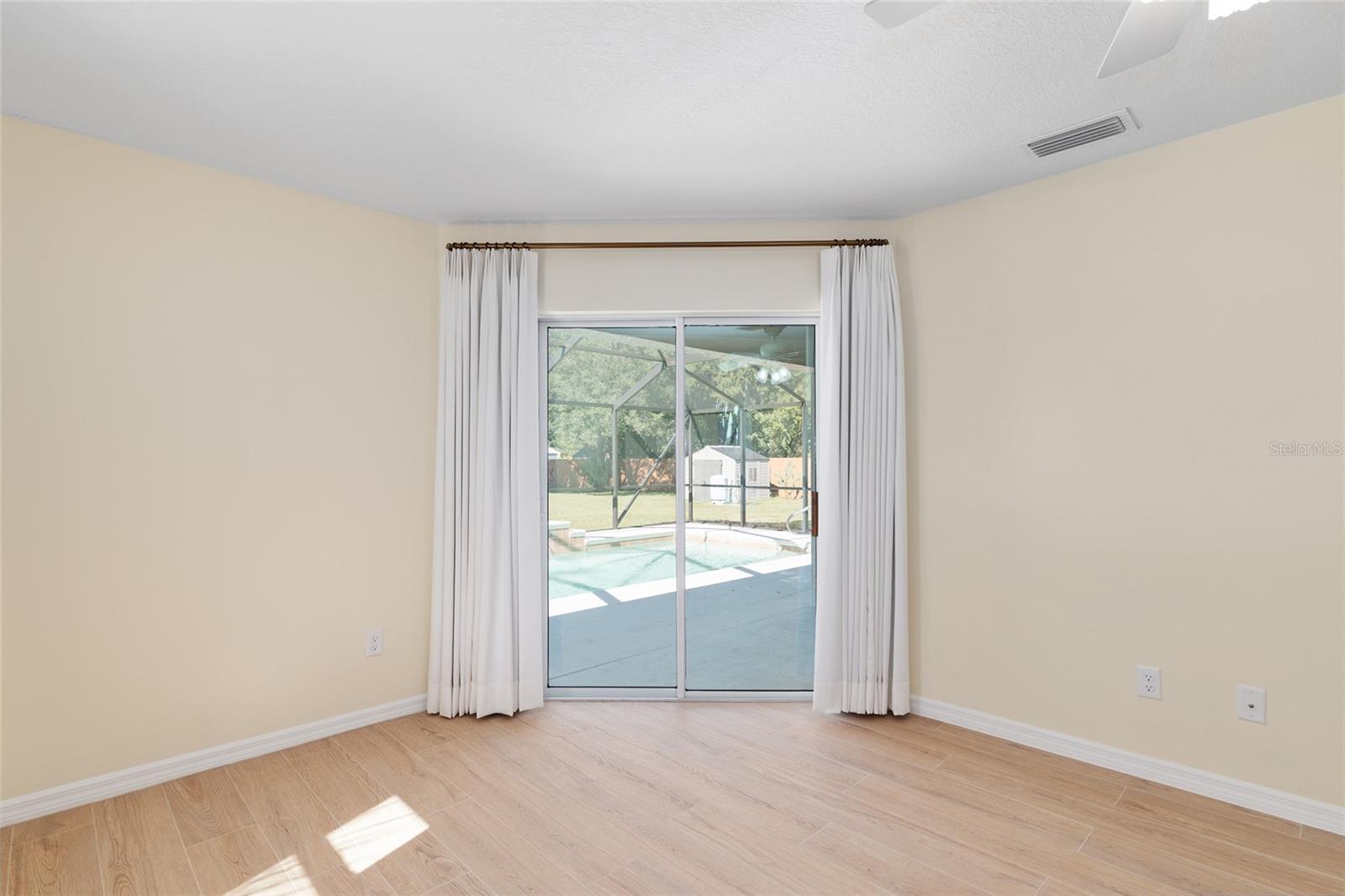 KINGSLAND COUNTRY ESTATES - Residential